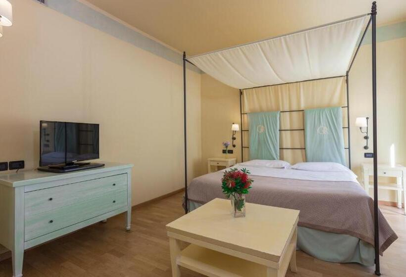 Четырехместный Номер Superior, Th Tirrenia   Green Park Resort