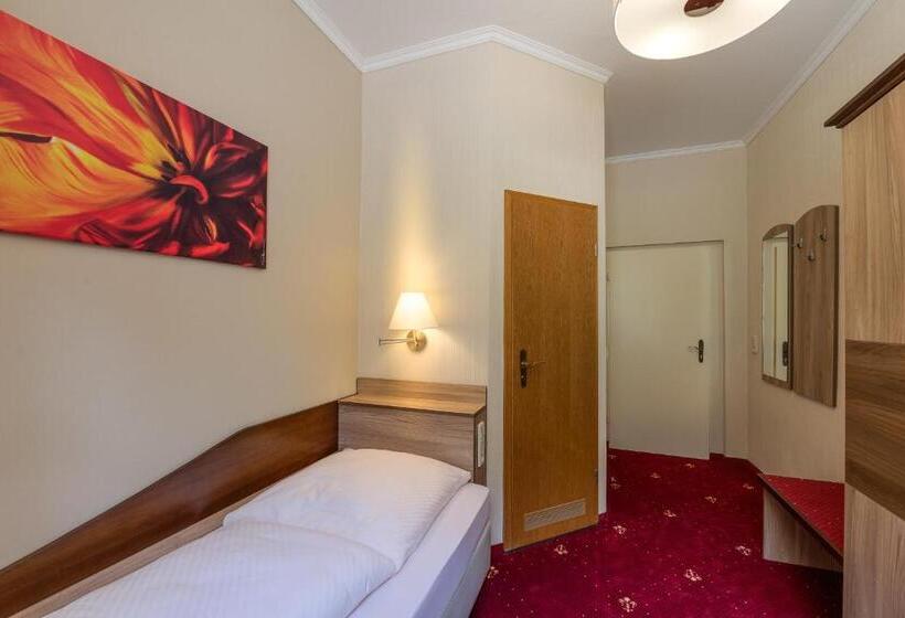 Номер Стандарт Индивидуальный, Berghotel Wilhelmsburg