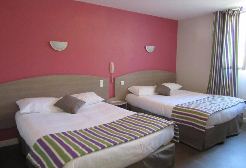 Семейный Номер, Logis Hôtel Andreinia & Cabanes