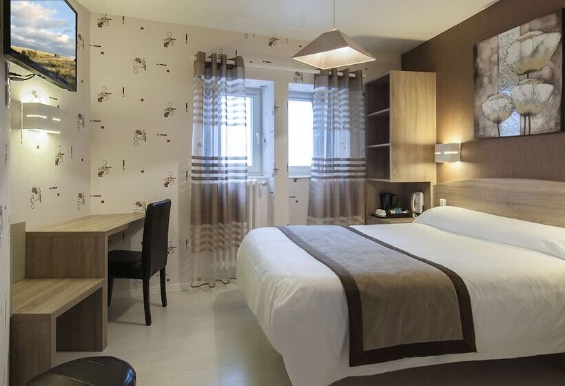 Номер Комфорт, Logis Hôtel Restaurant Cazes Arazat