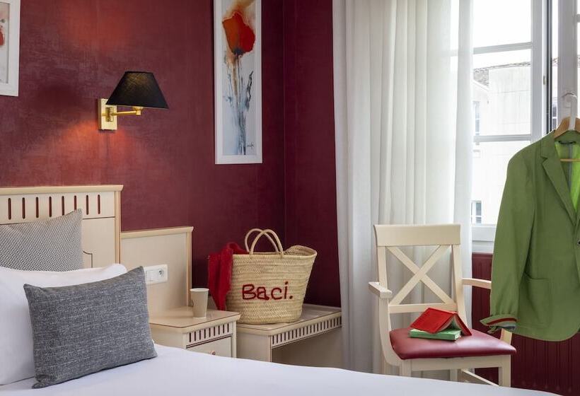 Номер Superior, Logis Hôtel Restaurant Le Fontarabie