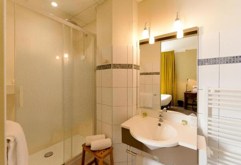 Номер Комфорт, Logis Hôtel Le Vert Galant