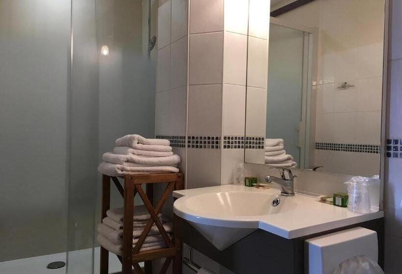 غرفة كومفورت, Logis Hôtel Le Vert Galant