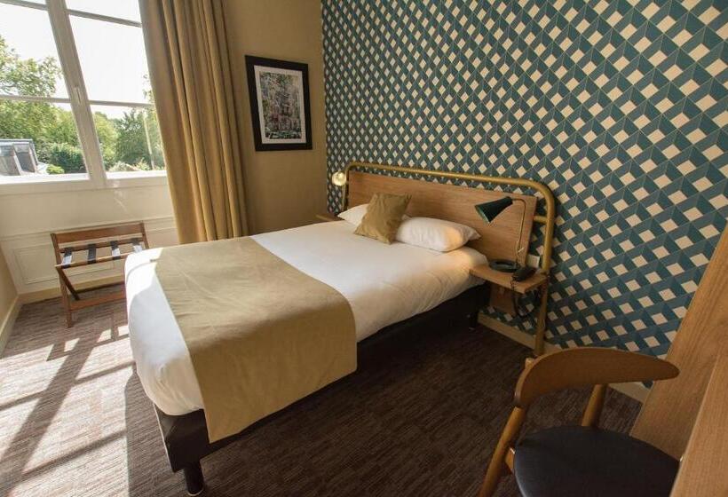 Номер Стандарт, Logis Hôtel Le Vert Galant