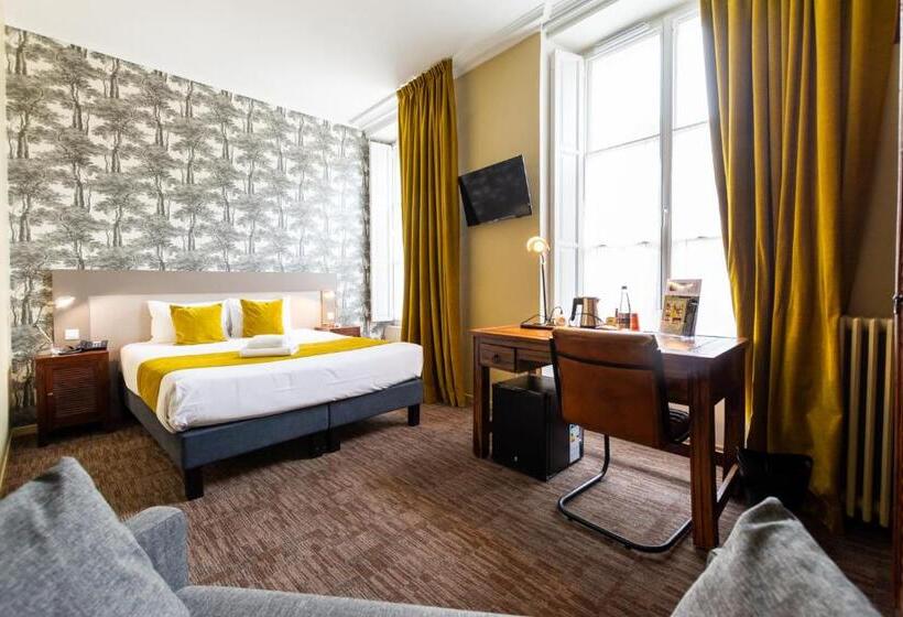 غرفة كومفورت, Logis Hôtel Le Vert Galant