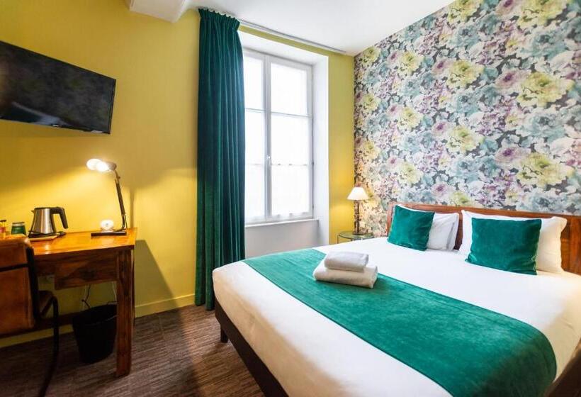 Номер Комфорт, Logis Hôtel Le Vert Galant