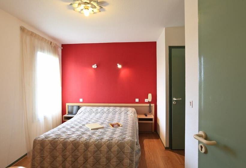 Номер Стандарт, Hôtel Le Provence
