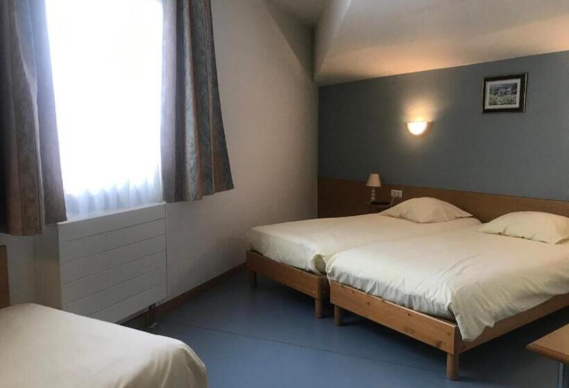 اتاق استاندارد سه نفره, Hôtel Saint Augustin