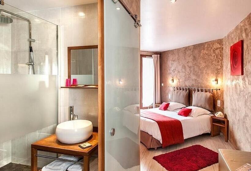 Номер Стандарт Трехместный, Logis Hotel Restaurant Des Voyageurs