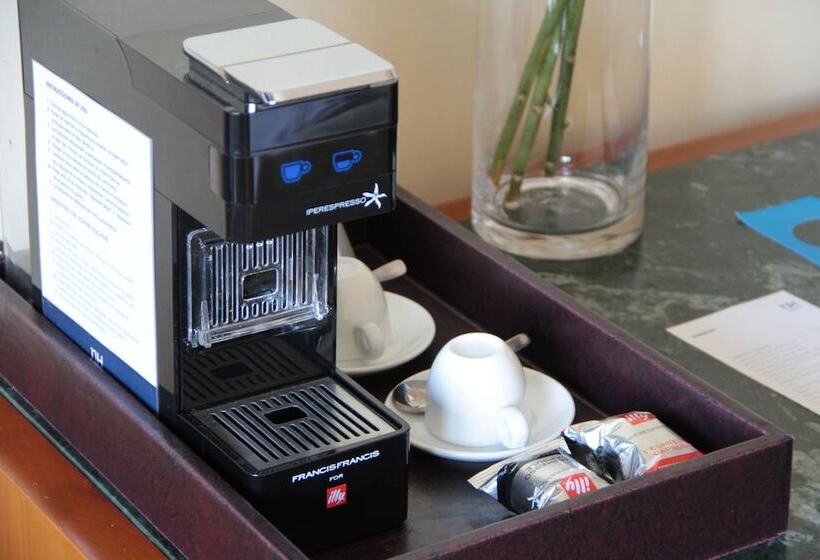 Номер Superior с Видом, NH Montevideo Columbia