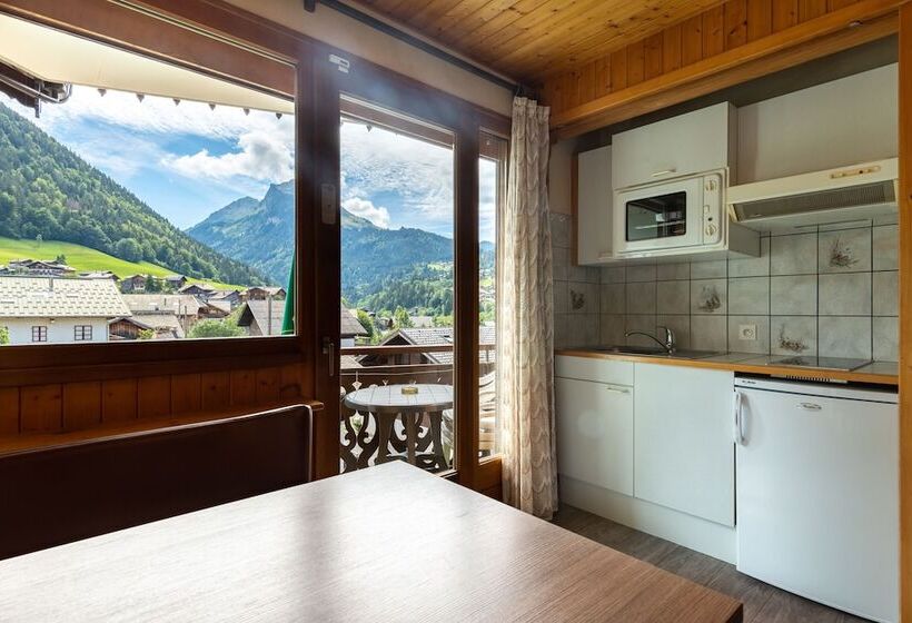 اتاق راحتی سه تخته, Hôtel Les Côtes, Résidence Loisirs Et Chalets