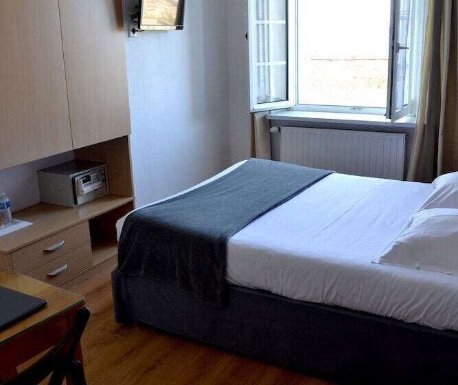 Номер Стандарт Вид на Море, Hôtel La Porte Saint Pierre Logis Hôtel Intra Muros