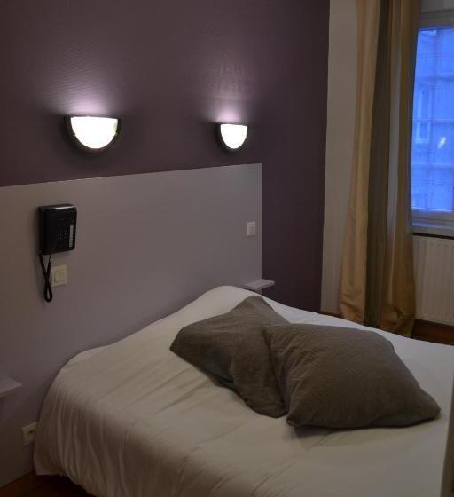 Номер Стандарт Вид на Город, Hôtel La Porte Saint Pierre Logis Hôtel Intra Muros