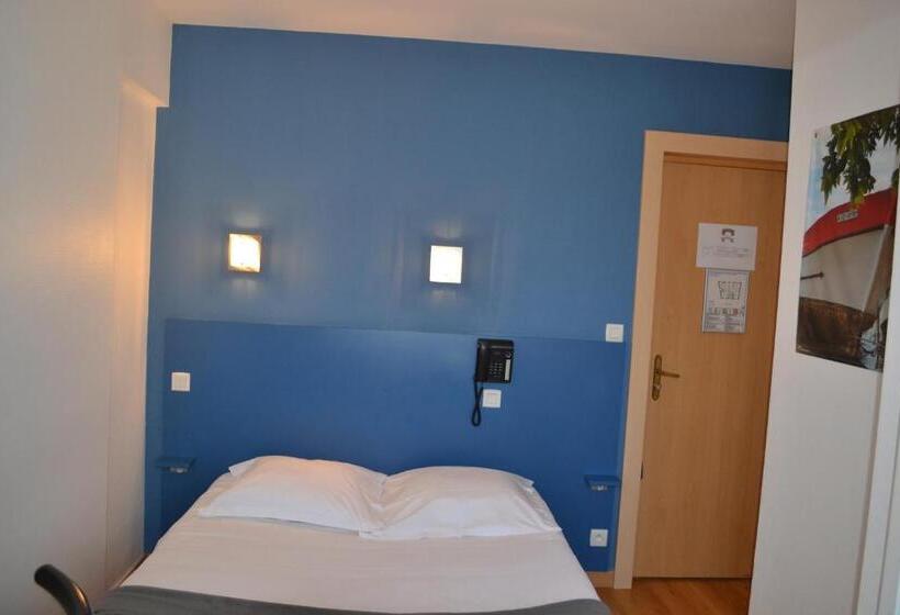 Номер Стандарт Индивидуальный, Hôtel La Porte Saint Pierre Logis Hôtel Intra Muros