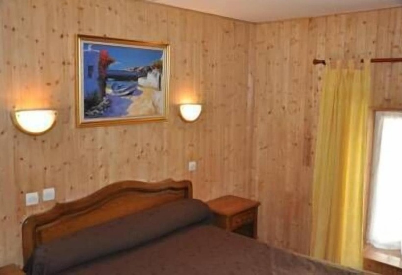Номер Стандарт, Le Relais De La Poste