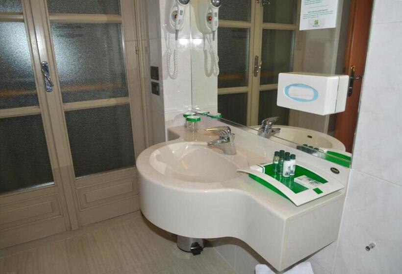 غرفة قياسية فردية, Sure Hotel By Best Western Turin City Centre