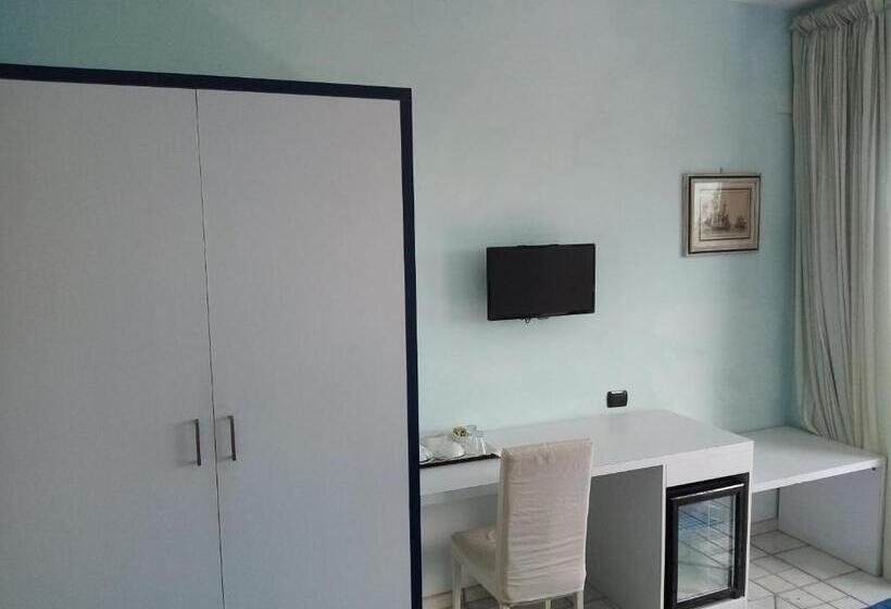 اتاق لوکس با چشم‌انداز دریا, L Incanto Restaurant & Suites
