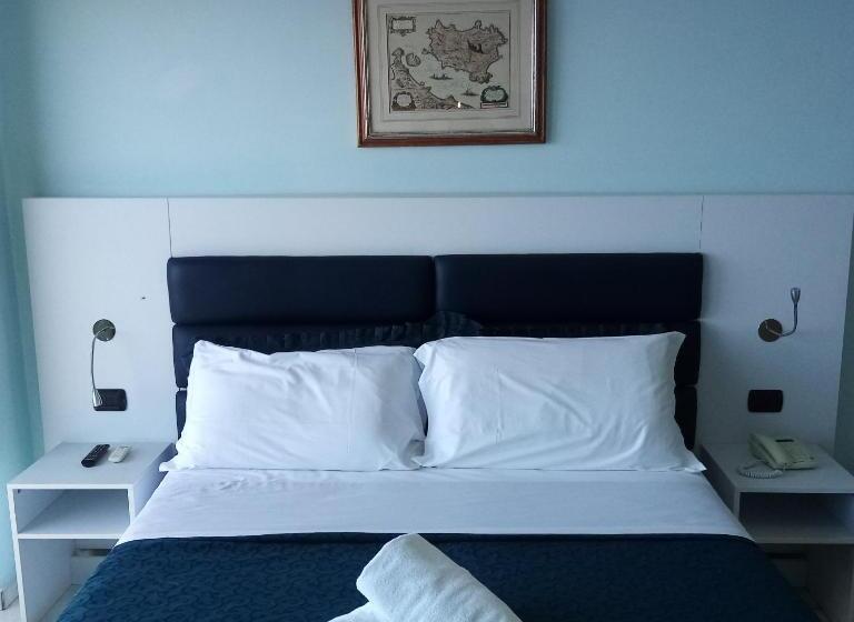 اتاق لوکس با چشم‌انداز دریا, L Incanto Restaurant & Suites
