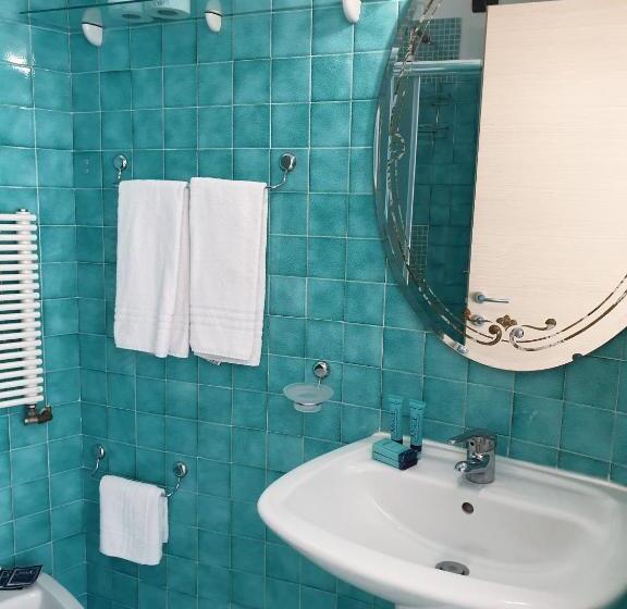 سوییت جونیور با چشم‌انداز دریا, L Incanto Restaurant & Suites