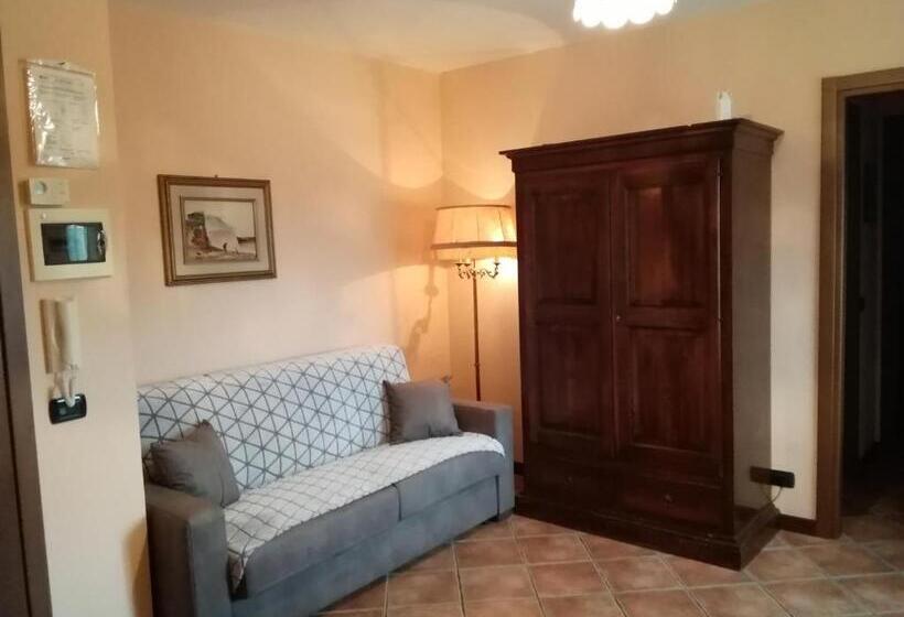 Апартаменты 1 Спальня с Террасой, Guest House  Il Farinello