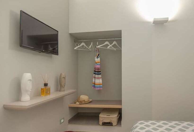 اتاق استاندارد با بالکن, Campanili Di Puglia B&b