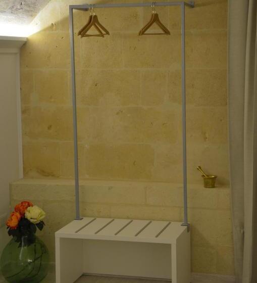标准间, In & Out Matera