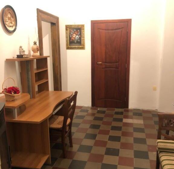 Номер Стандарт, Palazzo Stillitano Classificazione 3 Sorrisi