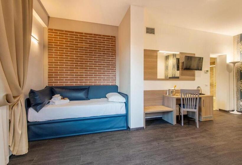 Номер Стандарт Трехместный, Domus Porto Di Traiano Resort