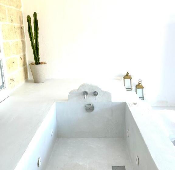 اتاق سوپریور, Relais Grottone