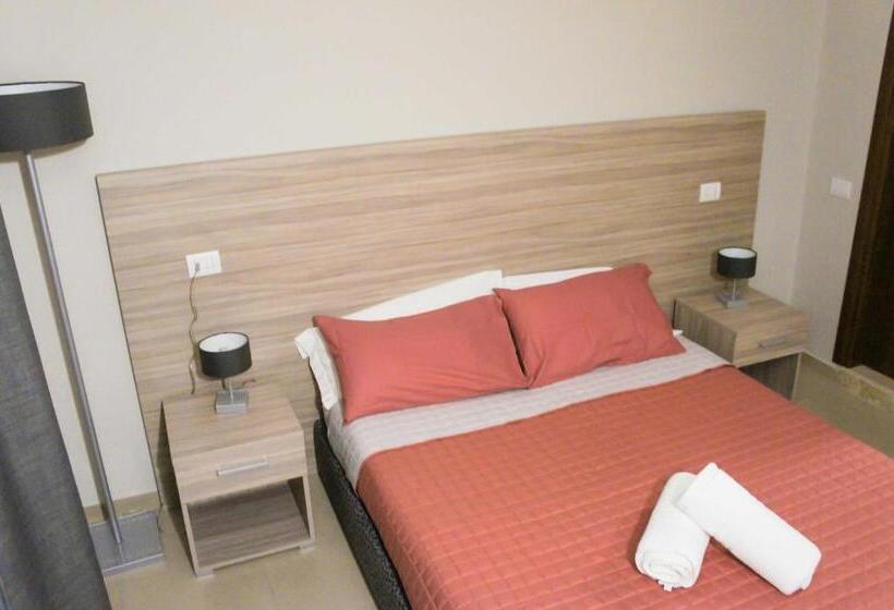 Полулюкс с Балконом, Albergo D Onofrio