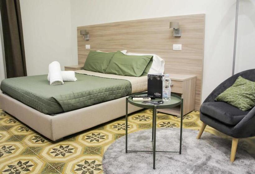 Полулюкс, Albergo D Onofrio