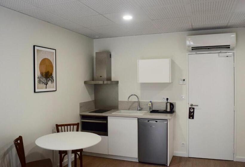 Апартаменты 1 Спальня, Et Appartements Les Platanes