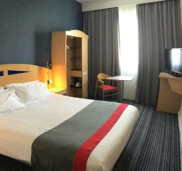 Quarto Estandar, Holiday Inn Express San Sebastian De Los Reyes, An Ihg