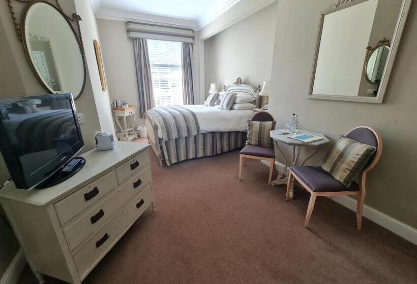 Номер Стандарт, Powdermills Country House