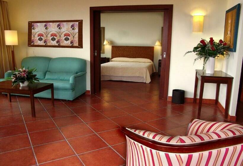 Juniorsviitti, Puerto Antilla Grand Hotel