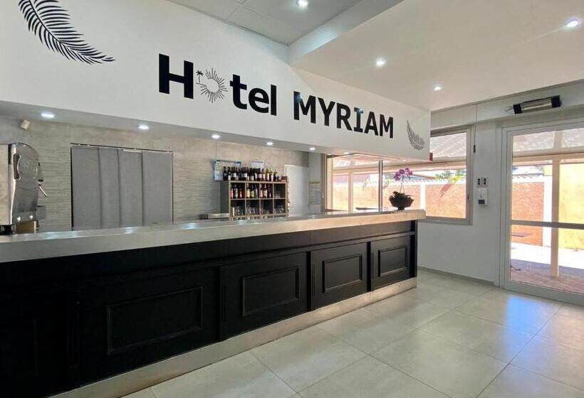 Номер Стандарт, Myriam Vias Plage