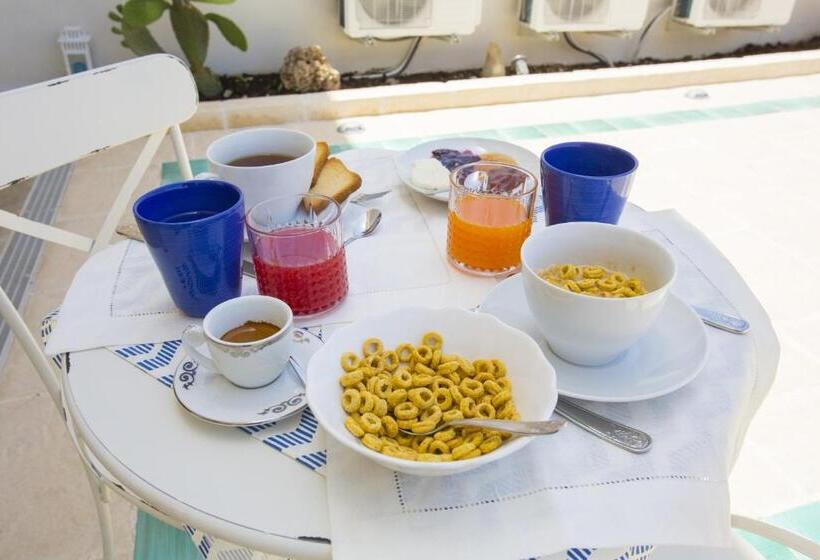 اتاق استاندارد سه نفره, B&b L Artista