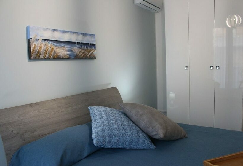침실 2개 바다 전망 아파트, B&b Al Porticciolo