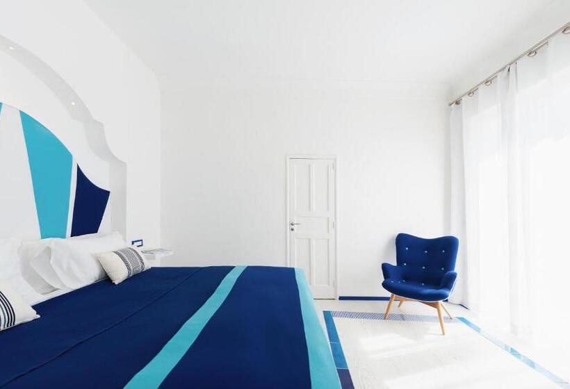 Полулюкс, Boutique Suites In Piazzetta
