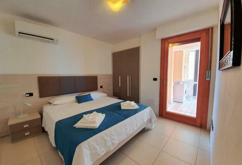 Апартаменты 2 Спальни, Aparthotel Capitol