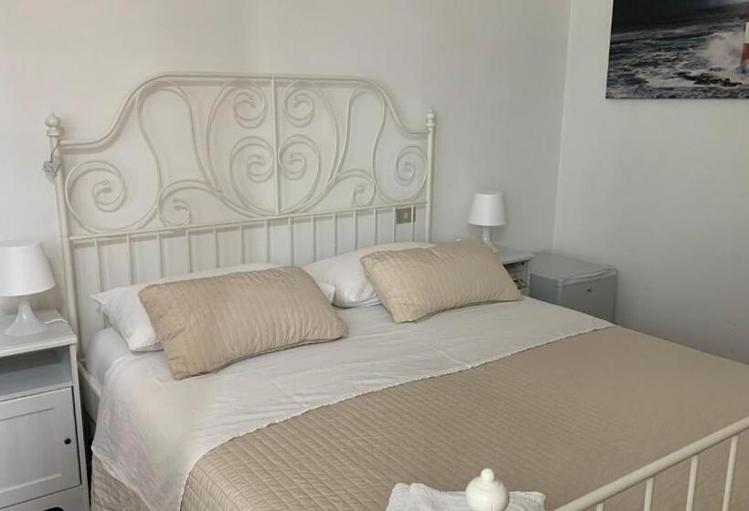 اتاق استاندارد چهار تخته, Brezza Da Mare B&b