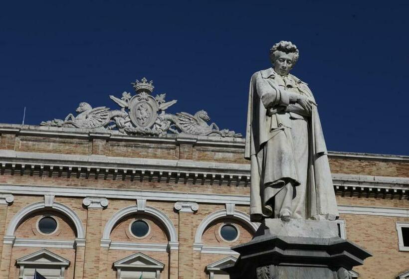 اتاق استاندارد, Recanati Family