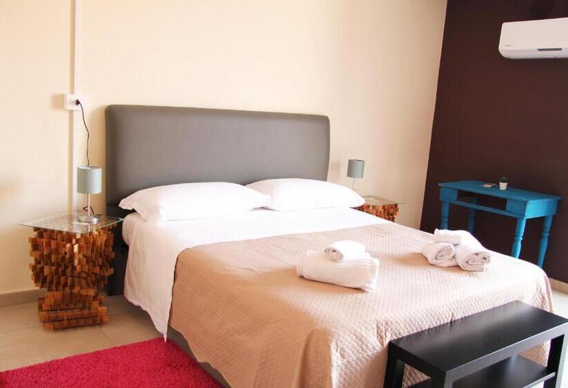 اتاق استاندارد, Urban Pop Hostel & Bnb
