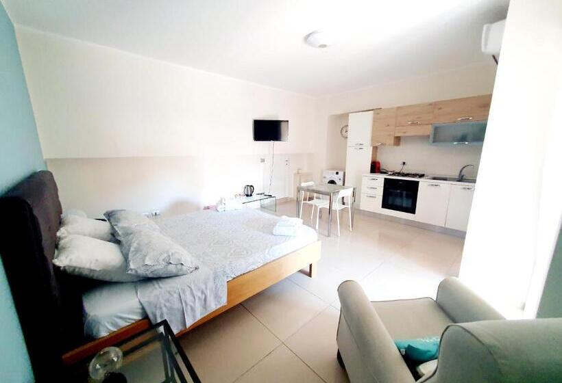 استودیوی استاندارد, Scuto Home