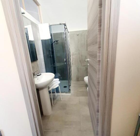 آپارتمان 1 خوابه همکف, Scuto Home