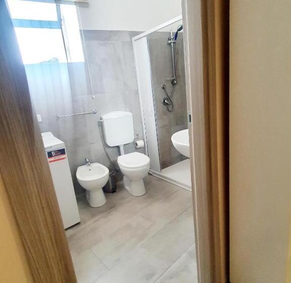 آپارتمان 1 خوابه همکف, Scuto Home
