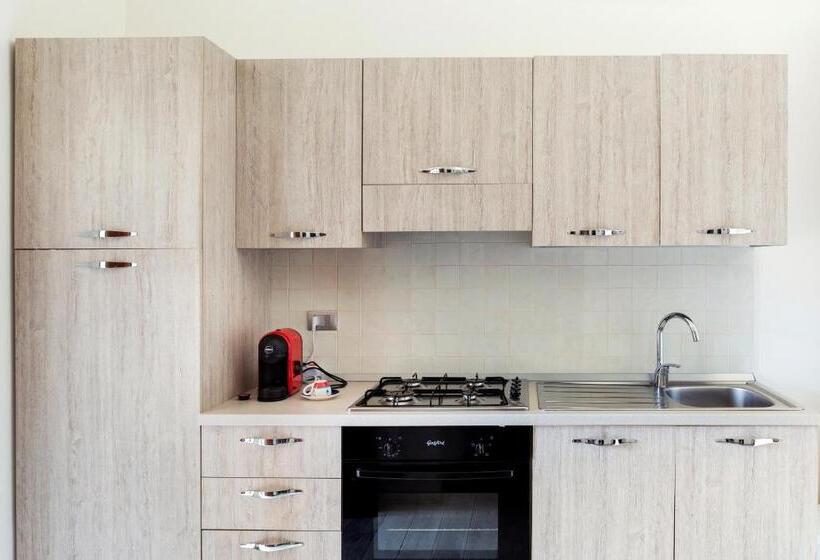 اتاق استاندارد, Scuto Home