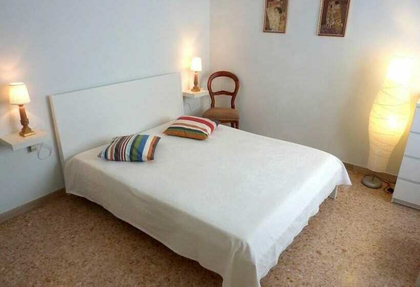 آپارتمان راحتی 1 خوابه, Tommy Guest House Roma