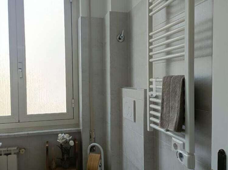 آپارتمان راحتی 1 خوابه, Tommy Guest House Roma