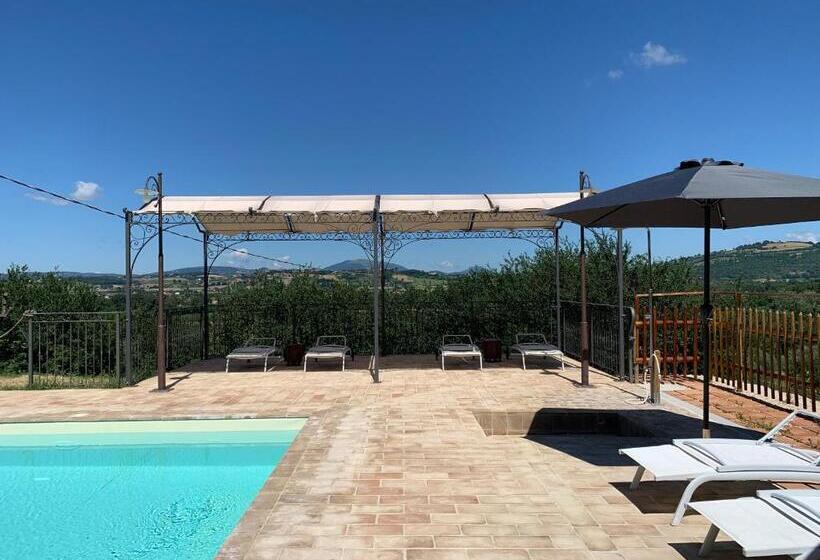 اتاق خانوادگی, Agriturismo La Palazzetta Di Assisi